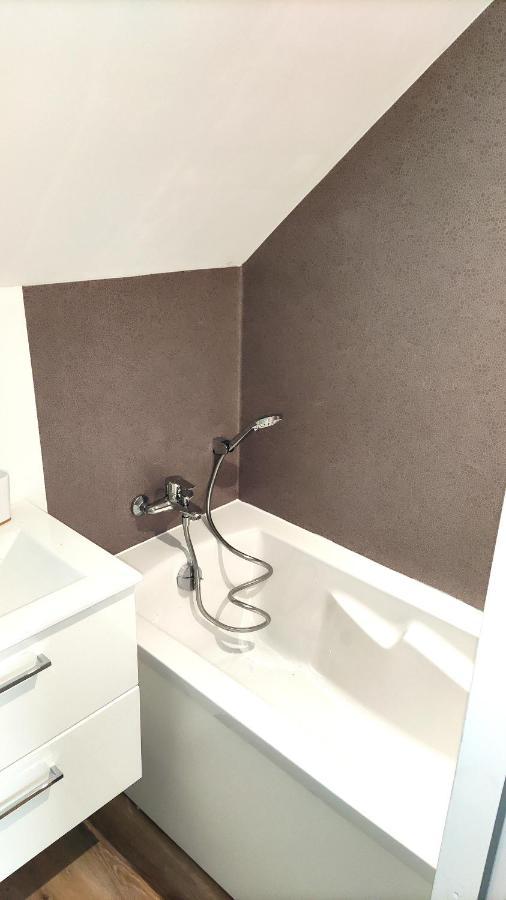 Spacieux Studio A 7Min De Walibi Les Avenières Extérieur photo